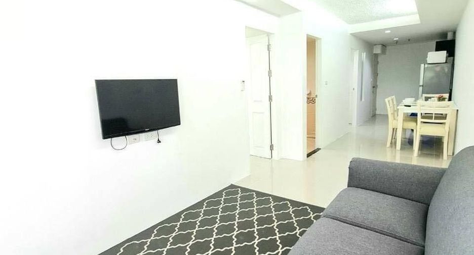 For rent 2 bedrooms condo in Khlong Toei, Bangkok