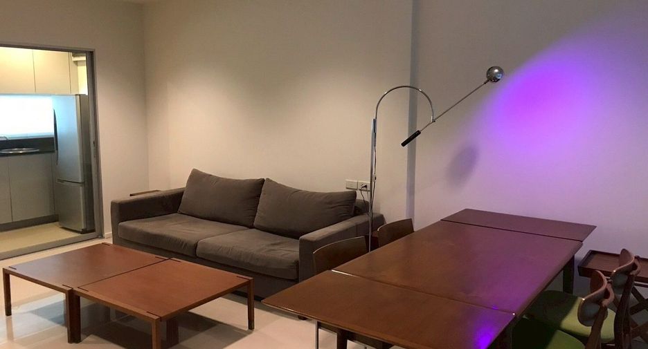 Reihenhaus zum Kauf und zur Miete mit 3 Zimmer in Suan Luang, Bangkok