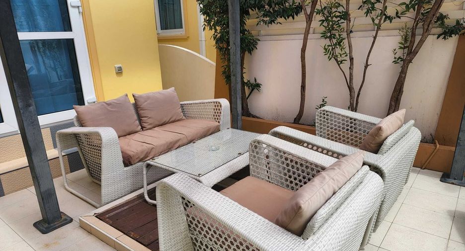 For rent 3 bedrooms villa in Mueang Phuket, Phuket