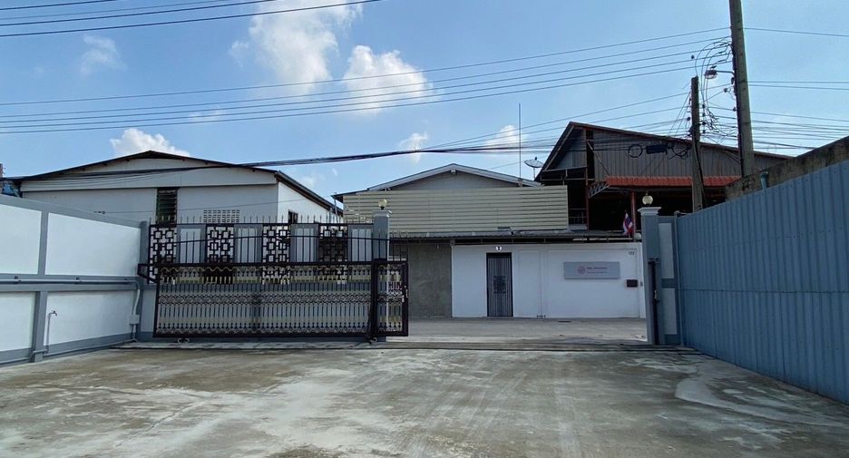 Casa en venta de 5 habitaciones en Bang Khun Thian, Bangkok