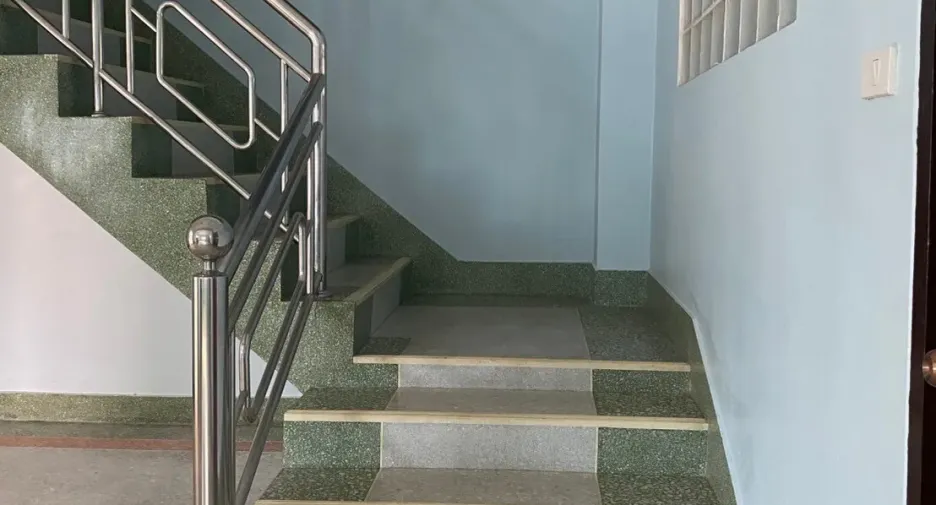 Casa en venta de 5 habitaciones en Bang Khun Thian, Bangkok