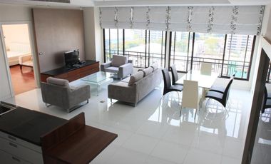 À louer 2 chambres condo à Watthana, Bangkok
