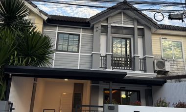 For sale 3 ベッドルーム townhouse in Mueang Phuket, Phuket