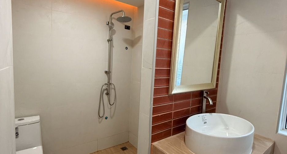 For sale 3 bedrooms townhouse in Mueang Phuket, Phuket