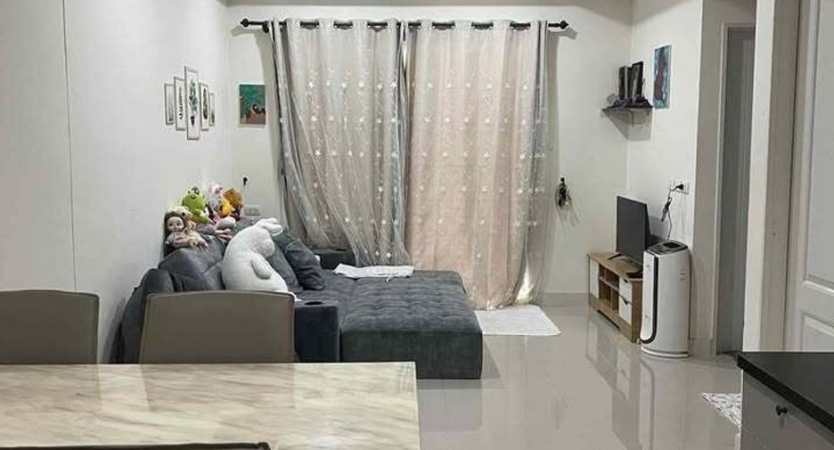 For rent 3 bedrooms townhouse in Thalang, Phuket