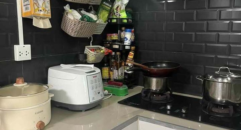 For rent 3 bedrooms townhouse in Thalang, Phuket