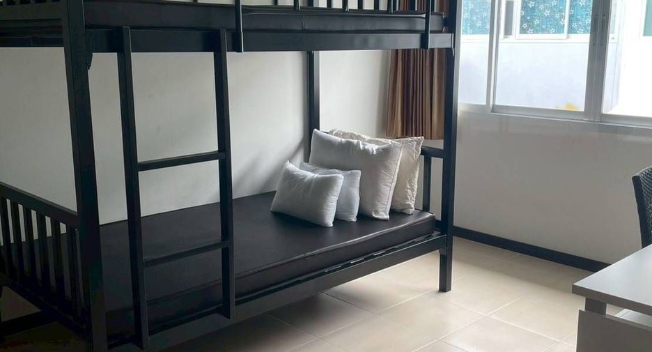 For rent 3 bedrooms townhouse in Thalang, Phuket