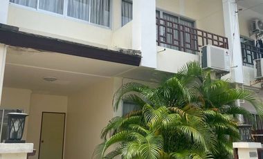 For rent 3 bedrooms townhouse in Thalang, Phuket