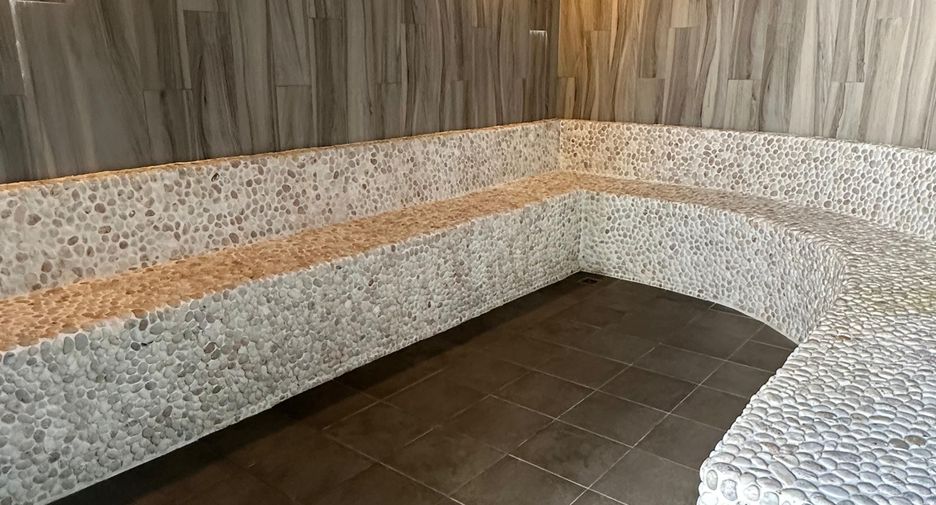 For rent 1 bed condo in Mueang Phuket, Phuket