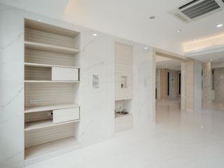 For sale 4 bedrooms townhouse in Watthana, Bangkok
