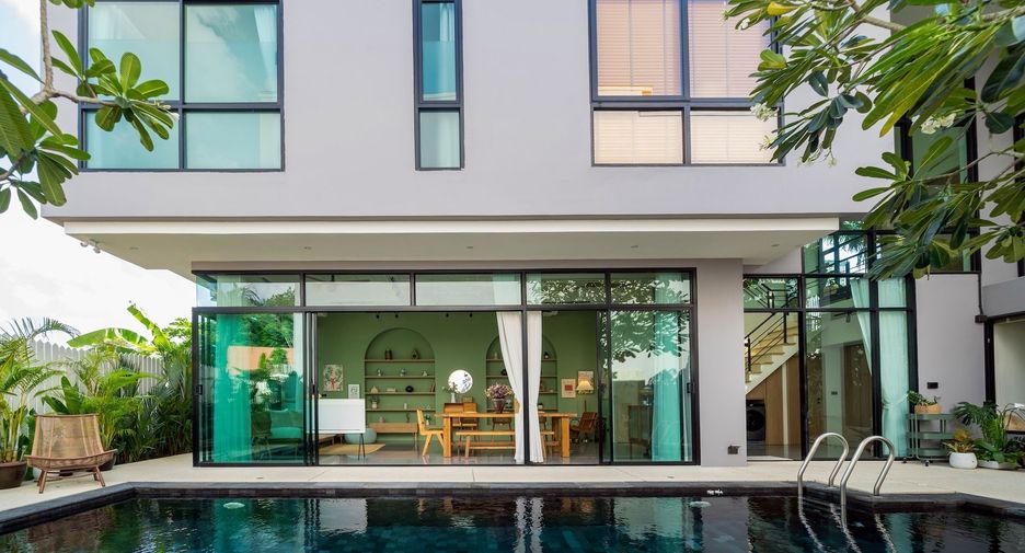 Villa zur Miete und zum Kauf mit 4 Zimmer in Thalang, Phuket