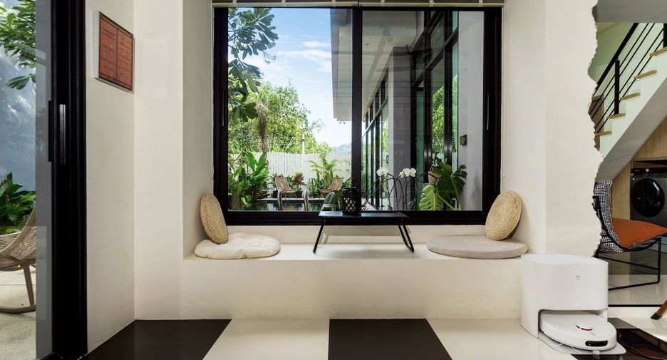 Villa zur Miete und zum Kauf mit 4 Zimmer in Thalang, Phuket