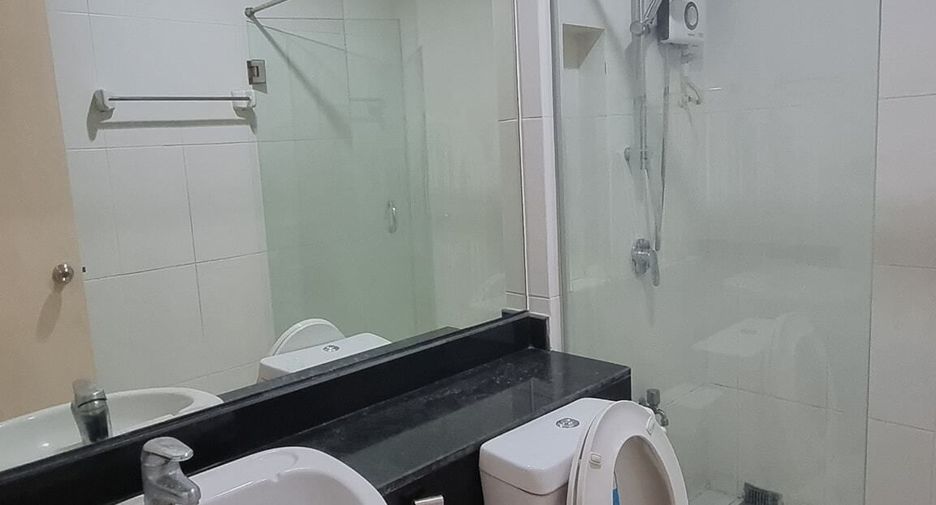 For sale and for rent 2 bedrooms condo in Thon Buri, Bangkok