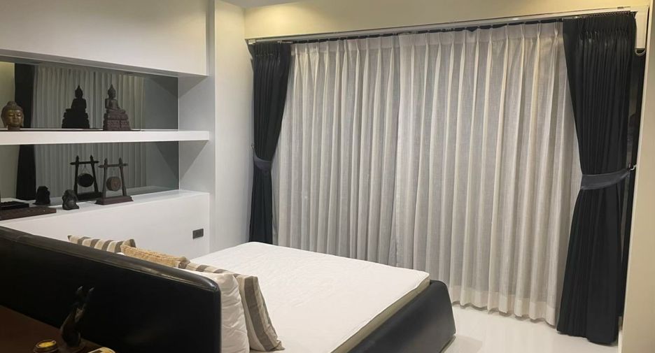 For sale 1 bed condo in Bang Rak, Bangkok
