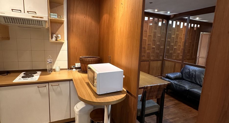 À vendre 1 chambre condo à Khlong Toei, Bangkok