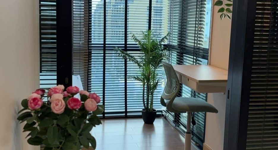 For rent 1 bed condo in Khlong Toei, Bangkok