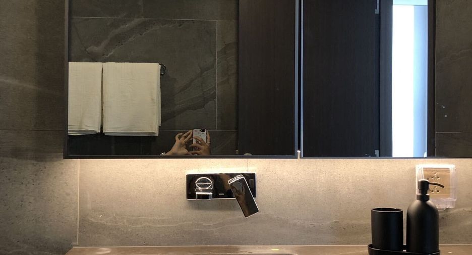 For rent 1 bed condo in Ratchathewi, Bangkok