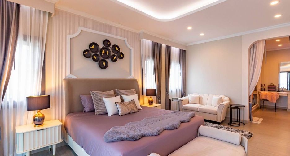 À vendre et à louer 4 chambres villa à Mueang Phuket, Phuket