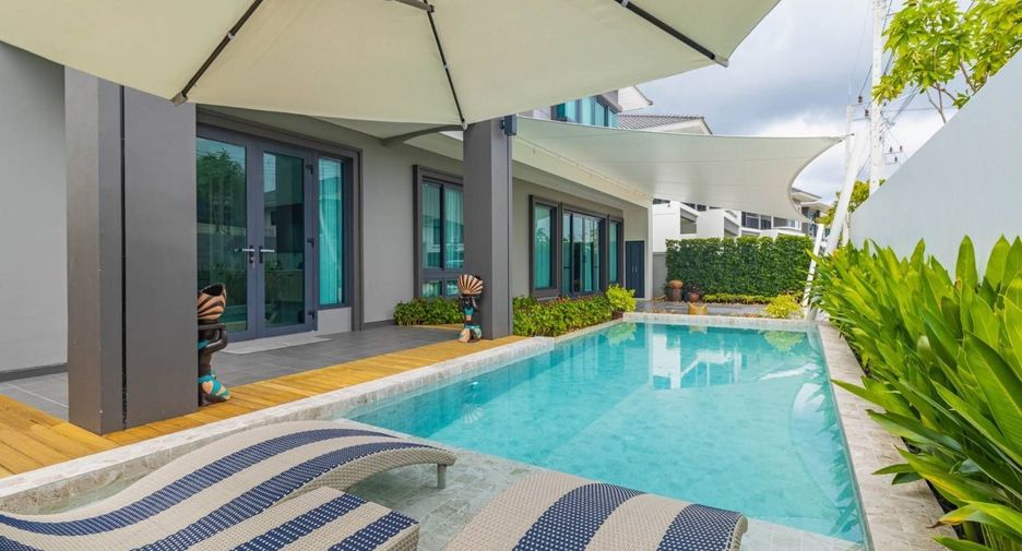 À vendre et à louer 4 chambres villa à Mueang Phuket, Phuket