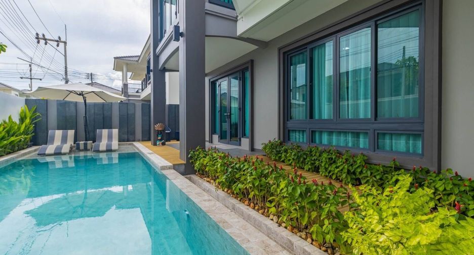 À vendre et à louer 4 chambres villa à Mueang Phuket, Phuket