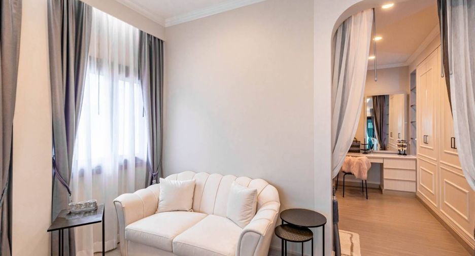À vendre et à louer 4 chambres villa à Mueang Phuket, Phuket