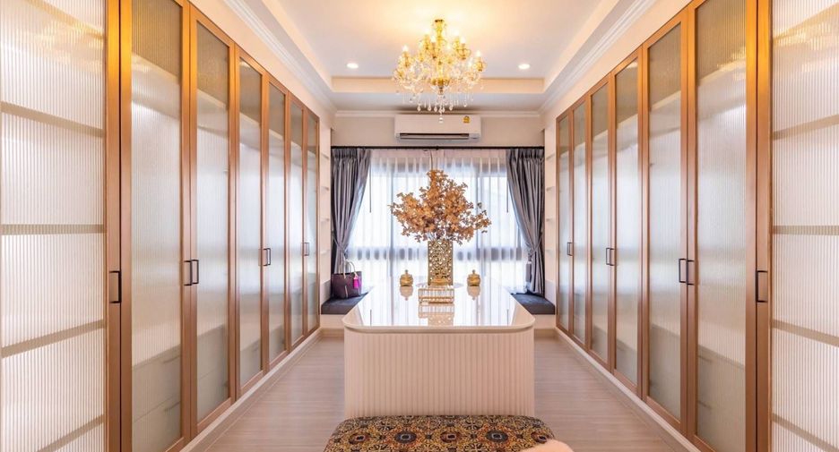 À vendre et à louer 4 chambres villa à Mueang Phuket, Phuket