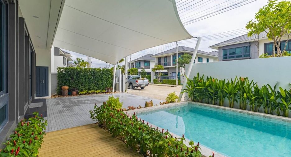 À vendre et à louer 4 chambres villa à Mueang Phuket, Phuket