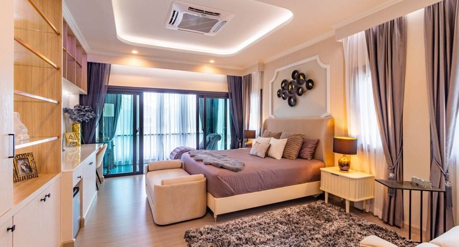 À vendre et à louer 4 chambres villa à Mueang Phuket, Phuket