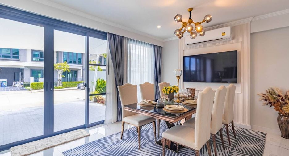 À vendre et à louer 4 chambres villa à Mueang Phuket, Phuket