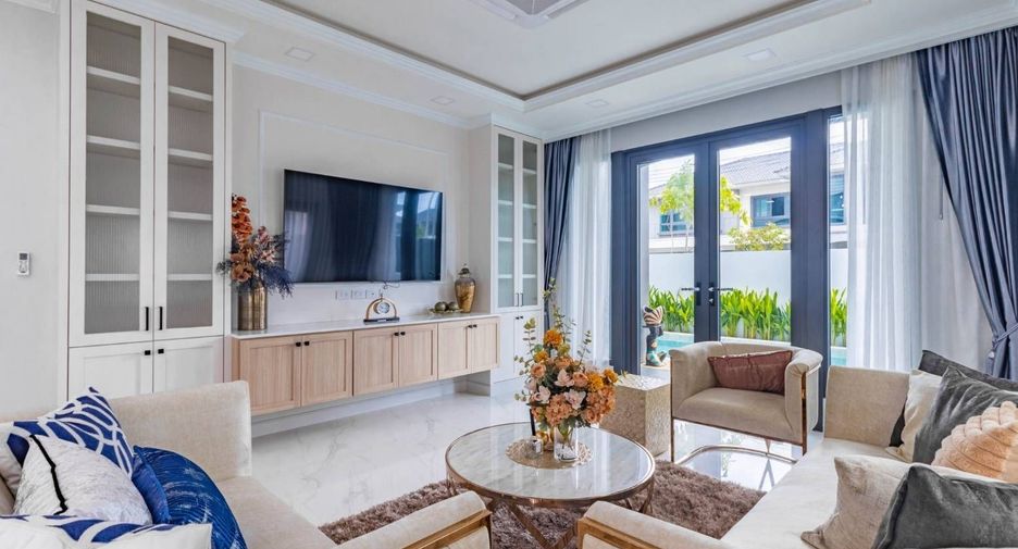 À vendre et à louer 4 chambres villa à Mueang Phuket, Phuket