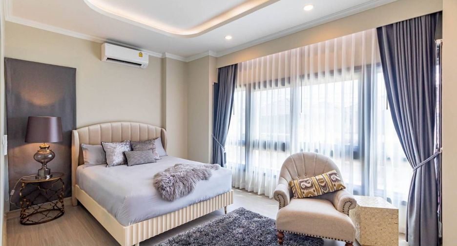 À vendre et à louer 4 chambres villa à Mueang Phuket, Phuket