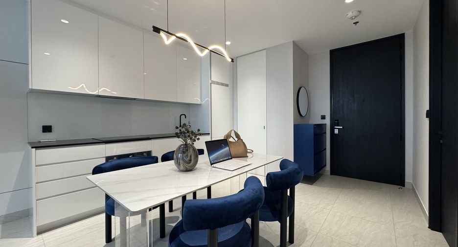 Продажа и аренда 1 кровать кондо в Сатхон, Бангкок