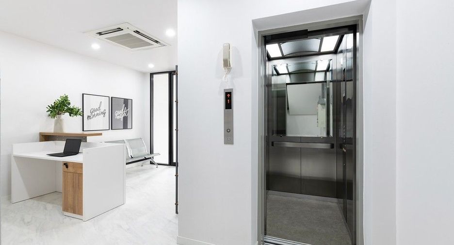 Reihenhaus zum Kauf mit 2 Zimmer in Suan Luang, Bangkok