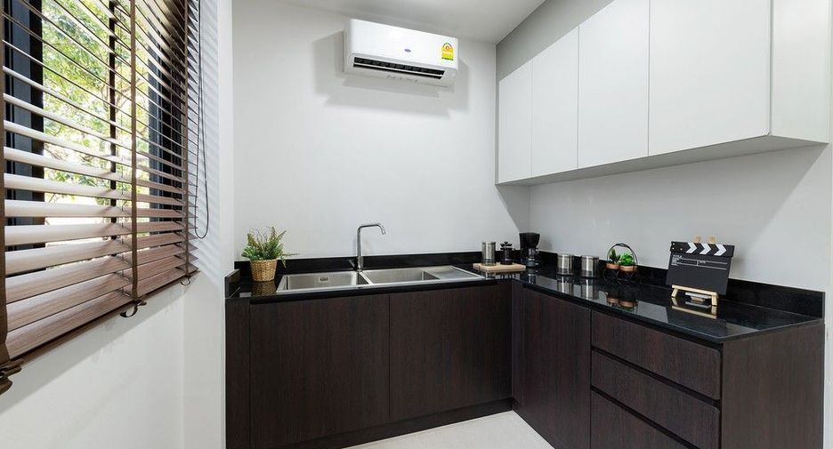 Reihenhaus zum Kauf mit 2 Zimmer in Suan Luang, Bangkok