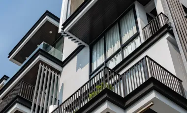 Casa adosada en venta de 2 habitaciones en Suan Luang, Bangkok