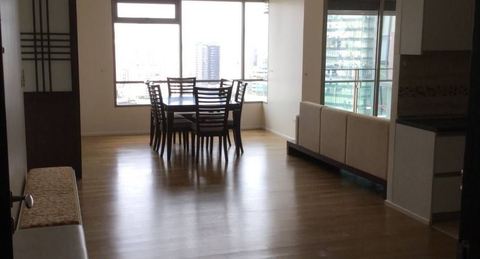For sale and for rent 3 bedrooms condo in Khlong Toei, Bangkok
