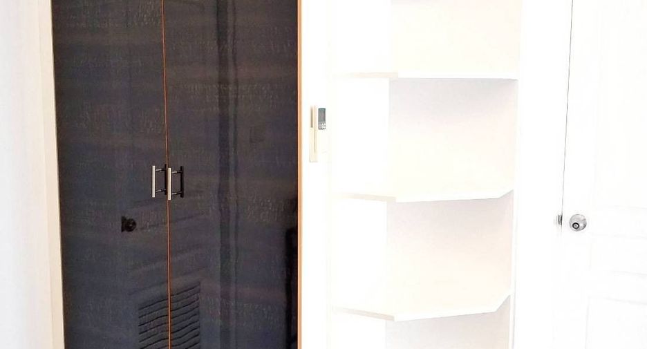Condo en alquiler de 2 habitaciones en Khlong Toei, Bangkok