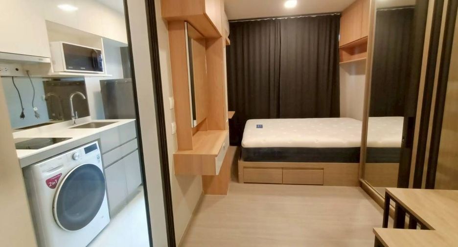 For sale 1 bed condo in Phra Khanong, Bangkok