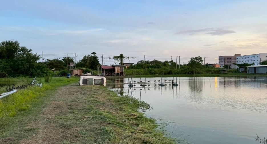 Terreno en venta en Mueang Samut Prakan, Samut Prakan