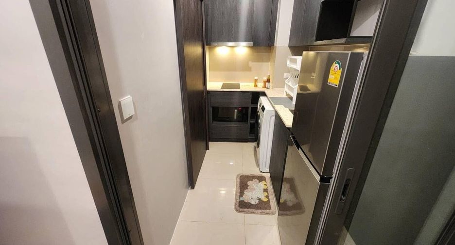 Продажа 1 кровать кондо в Хуаи Кхщанг, Бангкок