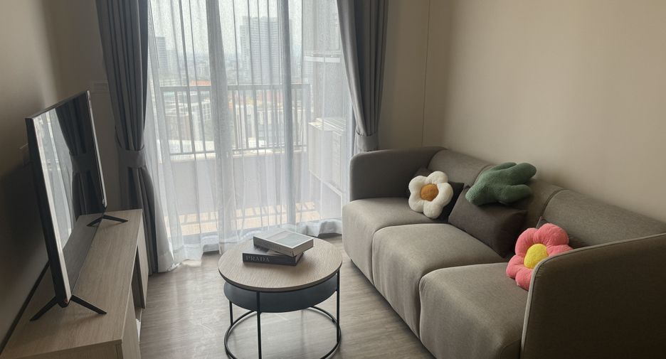 For rent 2 bedrooms condo in Watthana, Bangkok