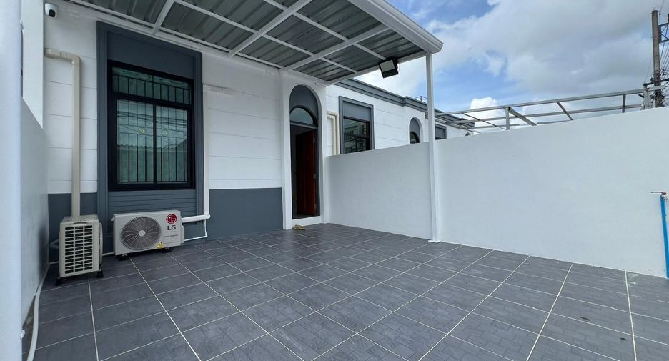 For rent 2 bedrooms townhouse in Thalang, Phuket
