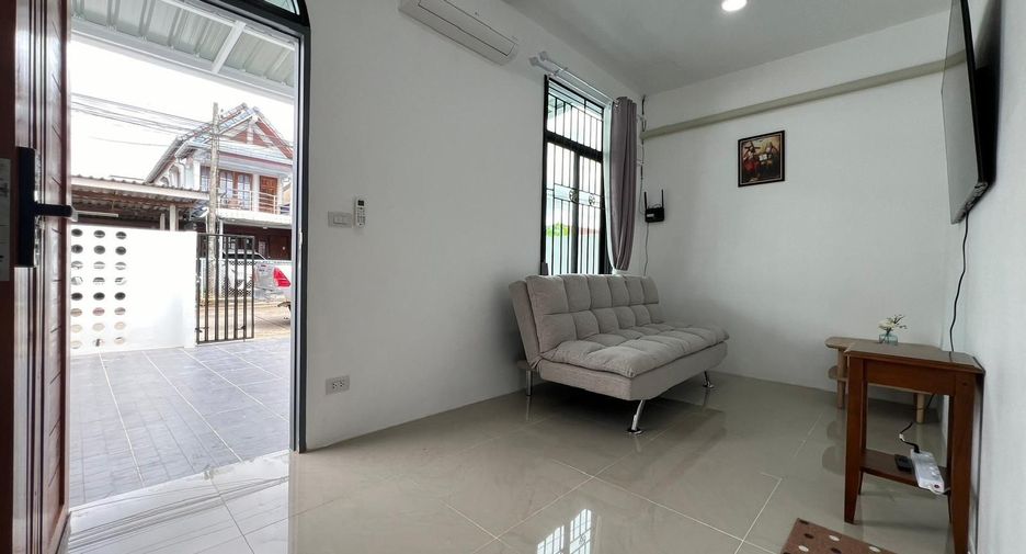 For rent 2 bedrooms townhouse in Thalang, Phuket