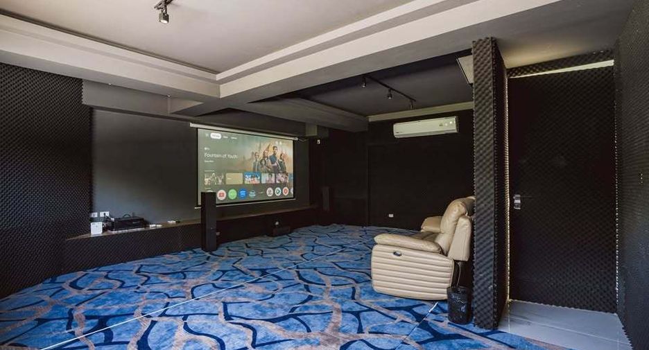 À vendre et à louer 5 chambres villa à Mueang Phuket, Phuket