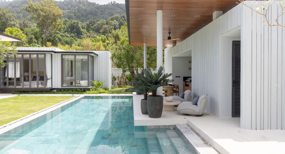 For sale 4 bedrooms villa in Kathu, Phuket