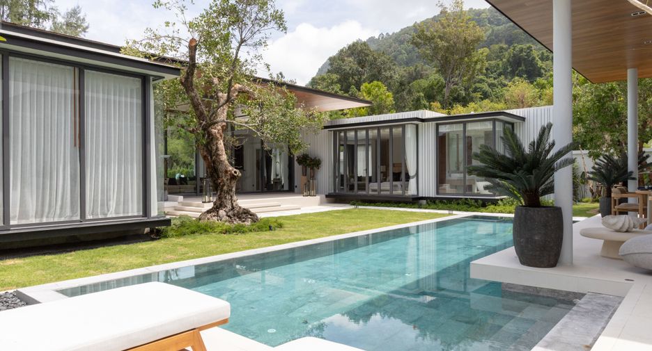 For sale 4 bedrooms villa in Kathu, Phuket