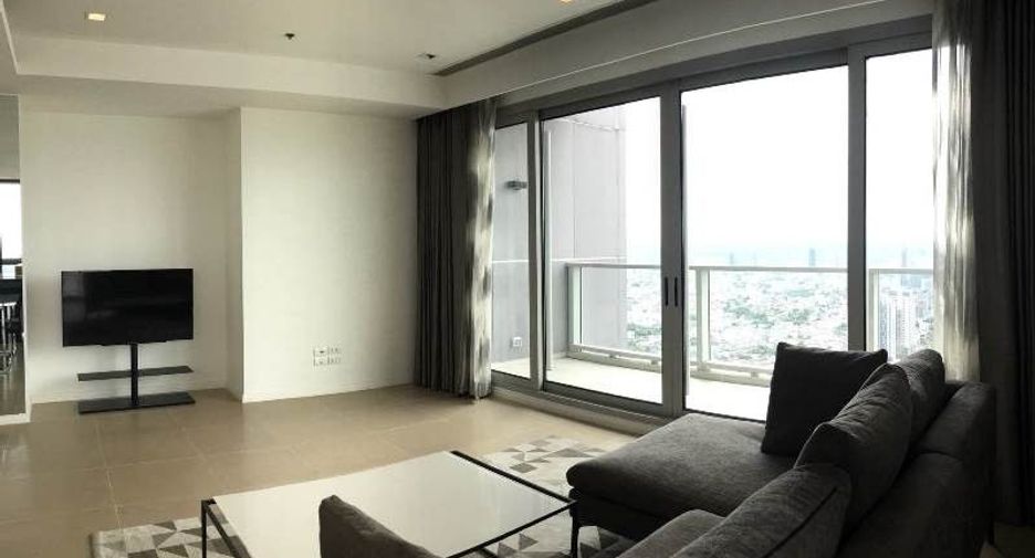 À vendre 2 chambres condo à Sathon, Bangkok