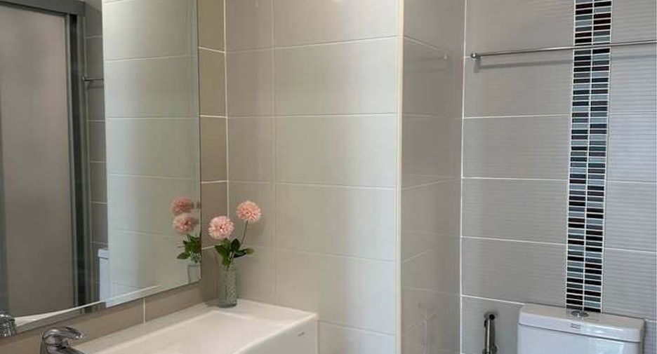For sale 1 Beds condo in Huai Khwang, Bangkok