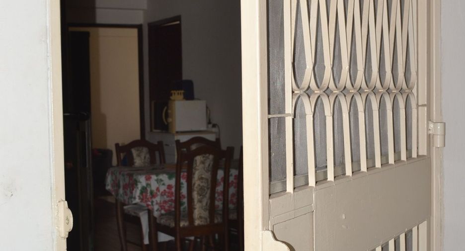 For sale 2 bedrooms condo in Phra Khanong, Bangkok