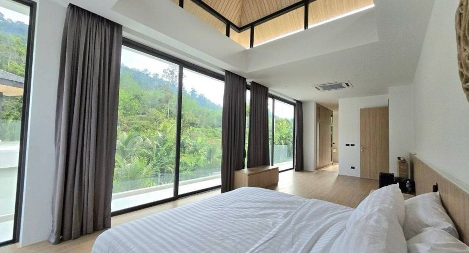 For sale 3 bedrooms villa in Thalang, Phuket